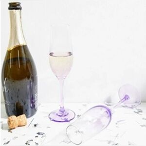 ‼️RARE‼️🎸CHIC & TONIC🎸🔥NWT🔥Set of 2 Lavender Ombré Champagne Flutes
